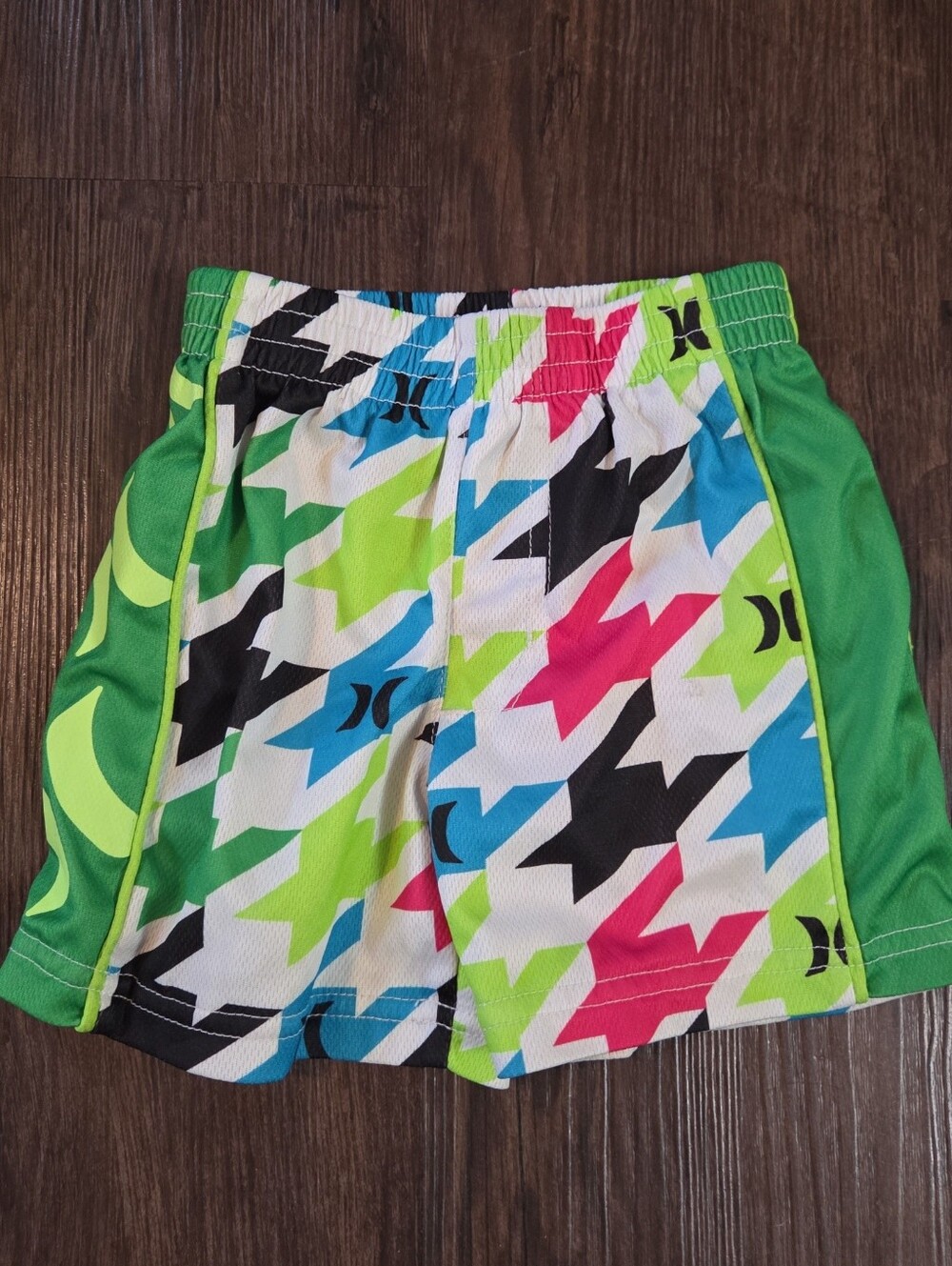 Baby Boy Huey Shorts Size 12m